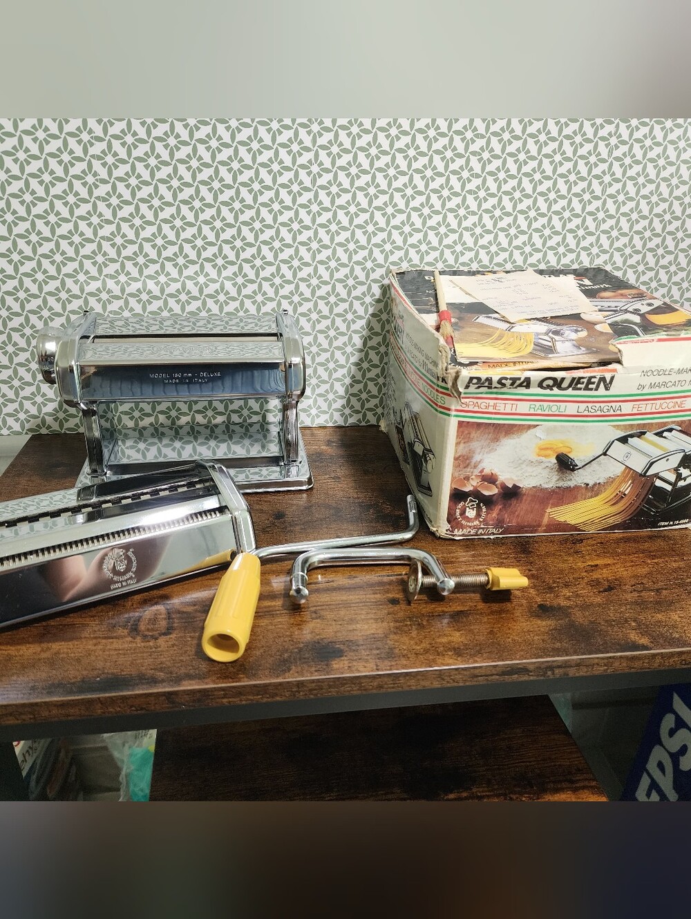 1989 Pasta Queen Pasta Maker - Deluxe Atlas
